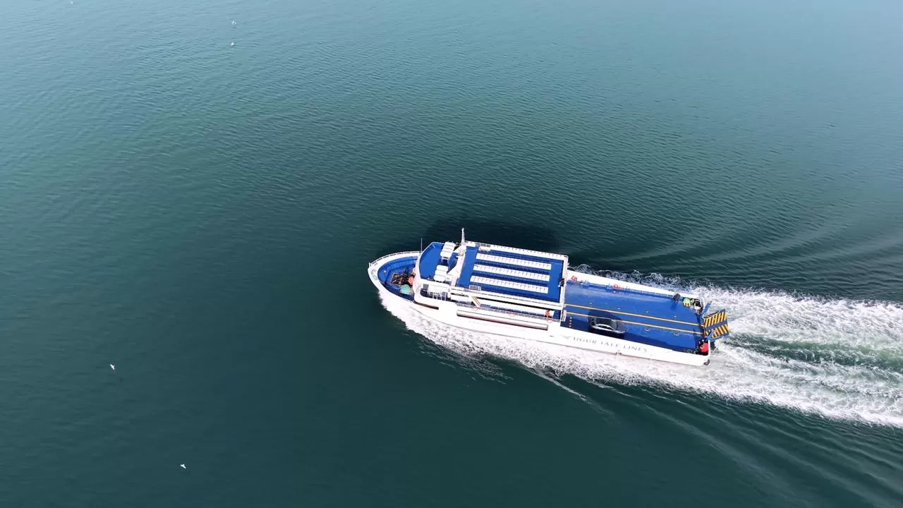 Türkiye’nin en Hızlı Yolcu & Araçlı Feribotu